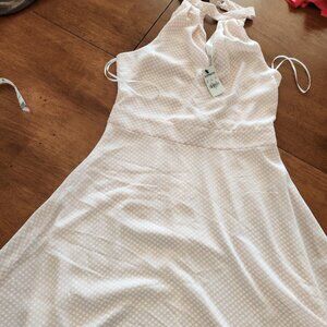 Express Keyhole Dress- light pink polka dot